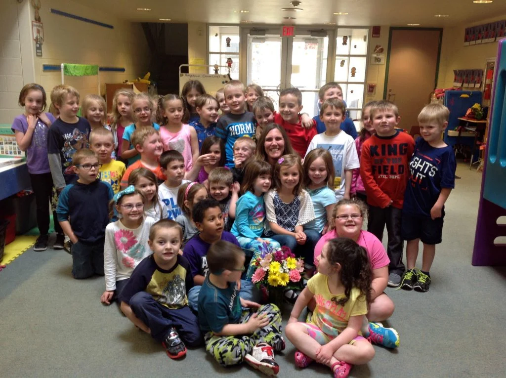 2016 Elementary Educator of the Year Brandy Gregg with her class